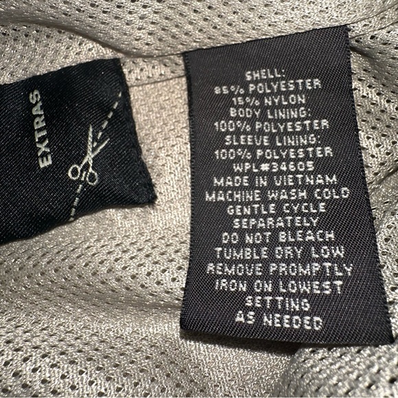 Vintage St John’s Bay Light weight jacket tan size medium - Picture 7 of 15